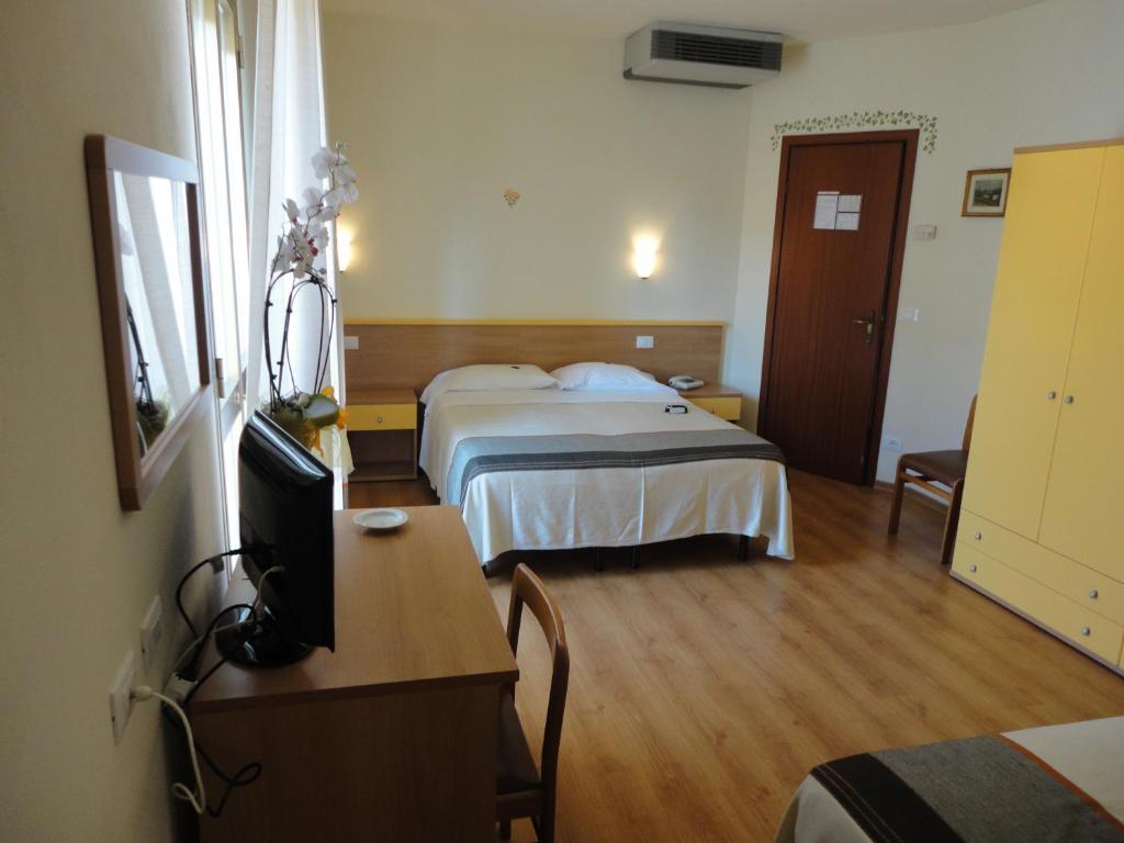 Mariani Hotel 3*